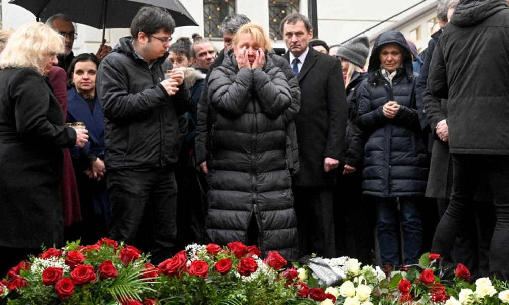 Μακελειό στην Πράγα: Ο δολοφόνος ήθελε να μπλοκάρει όλες τις εξόδους, για να σκοτώσει όσο το δυνατόν περισσότερους